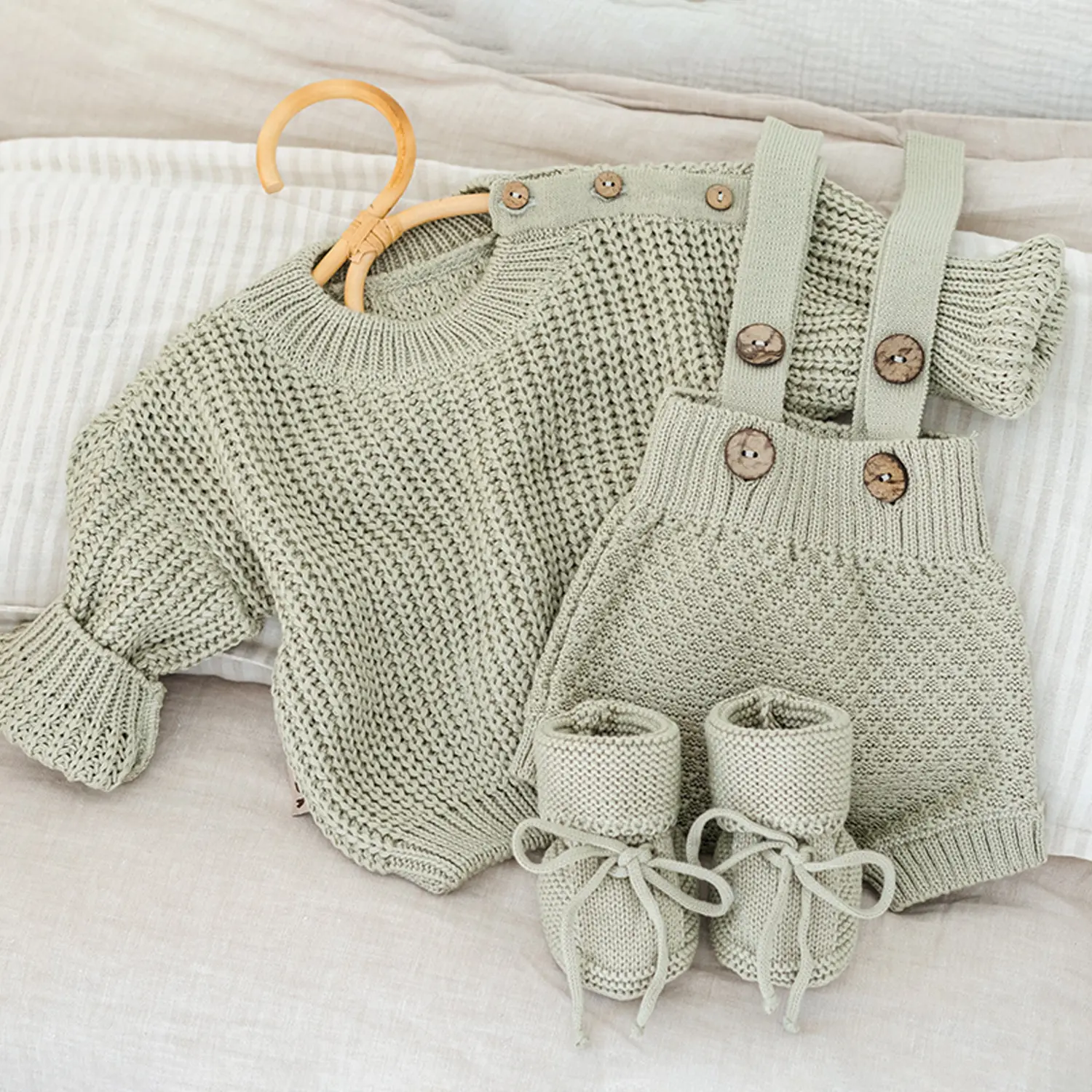 1648606543067844609-7 Chunky Baby Sweater and Bloomers - Image 1