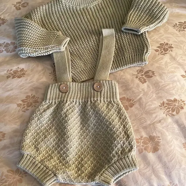 1649605531808067585-13 OEM Baby Sweater and Bloomers sets-Lovelybabies - Image 1